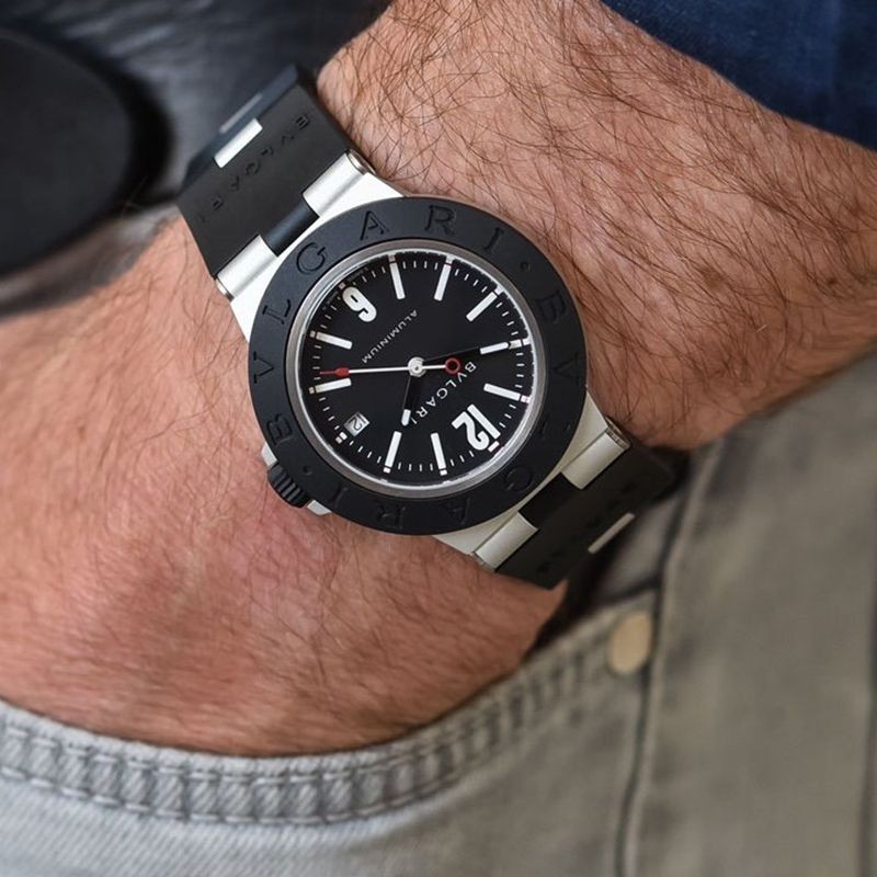 大人気♪ブルガリ 時計 スーパーコピー アルミニウムウォッチ 39mm 2色 Buc21044